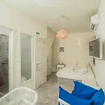 Kaleidoscope Cave 4* Oia