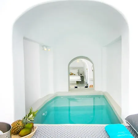 Kaleidoscope Cave Aparthotel Oia (Santorini)