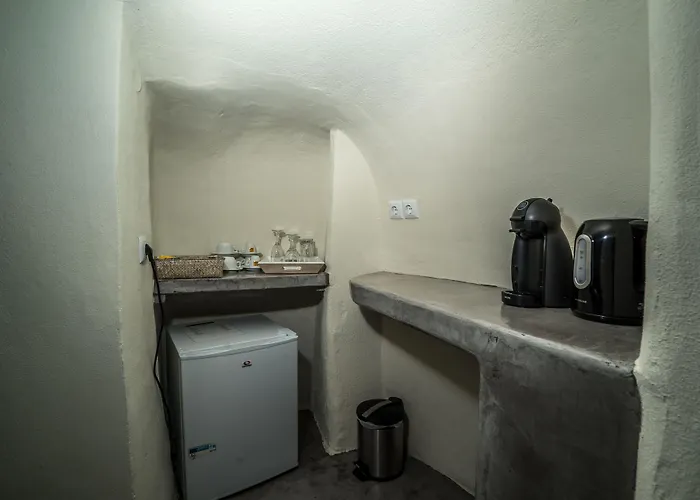 Kaleidoscope Cave Aparthotel