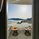 Kaleidoscope Cave 4* Oia (Santorini)