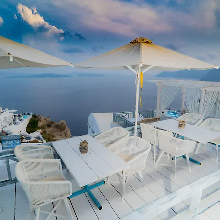 Aparthotel Kaleidoscope Cave Oia