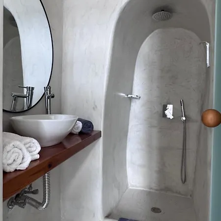 Kaleidoscope Cave 4* Oia