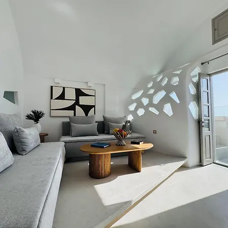 Kaleidoscope Cave 4* Oia
