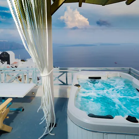 Ξενοδοχείο με διαμερίσματα Kaleidoscope Cave 4*